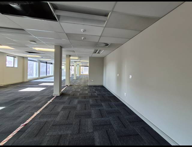 726M² OFFICE TO LET IN WAVERLEY